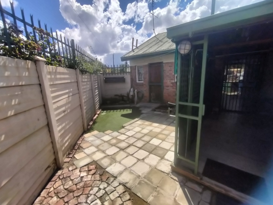 2 Bedroom Property for Sale in Uitsig Free State